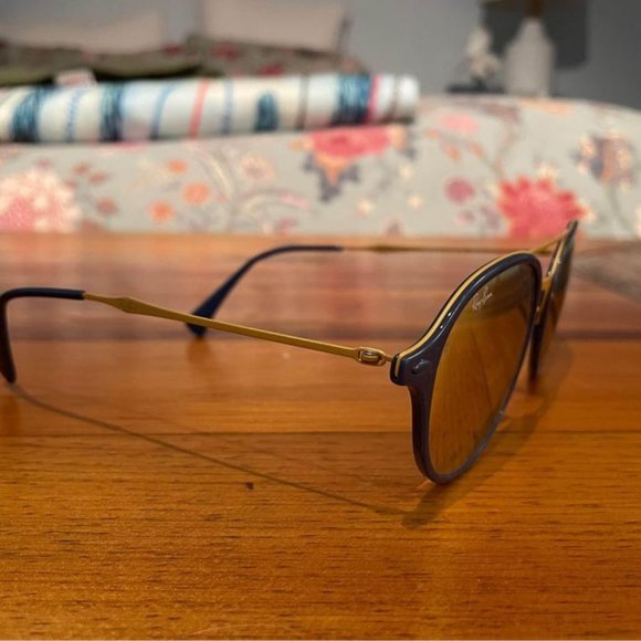 Ray-band sunglasses - Picture 2 of 2